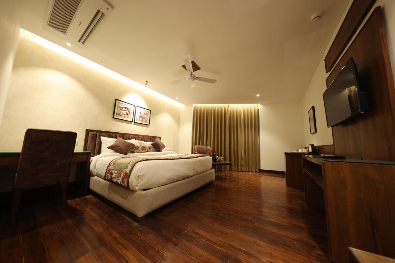 Justa Grand View Resort & Spa, Manali ภายนอก รูปภาพ