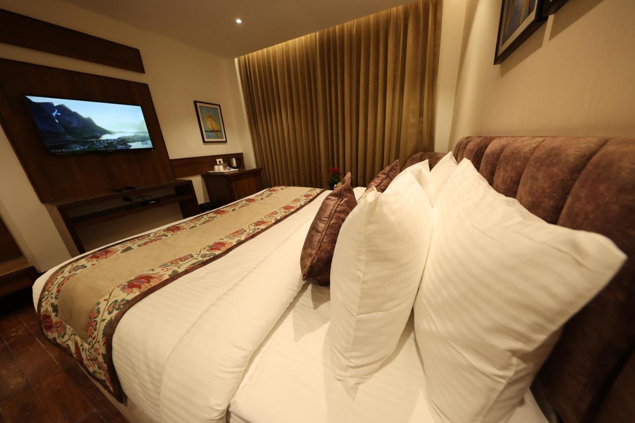 Justa Grand View Resort & Spa, Manali ภายนอก รูปภาพ