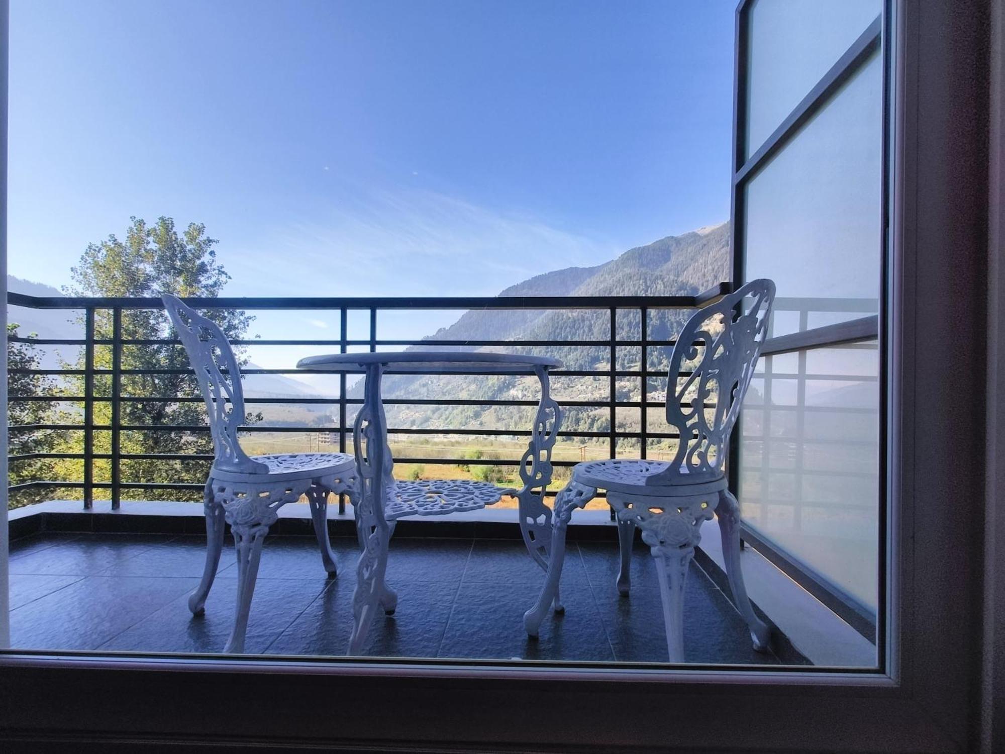 Justa Grand View Resort & Spa, Manali ภายนอก รูปภาพ